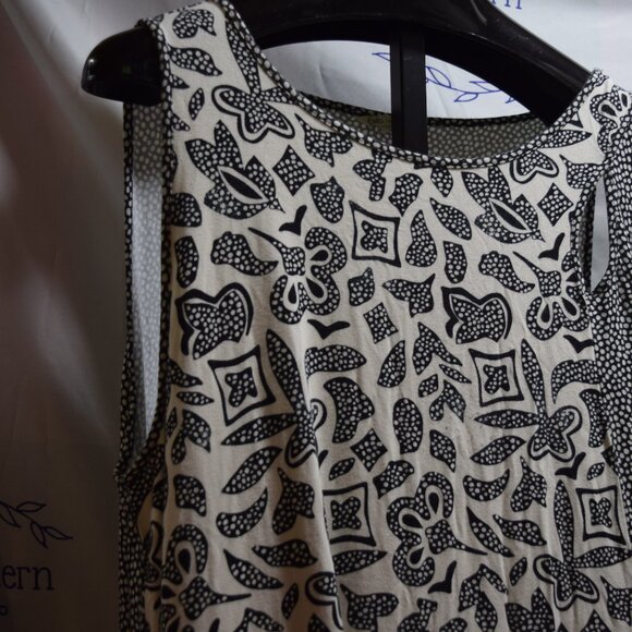 Cato Tank Dress, Abstact Print, Asymetrical, Black & White, size 26/28W - Picture 2 of 12